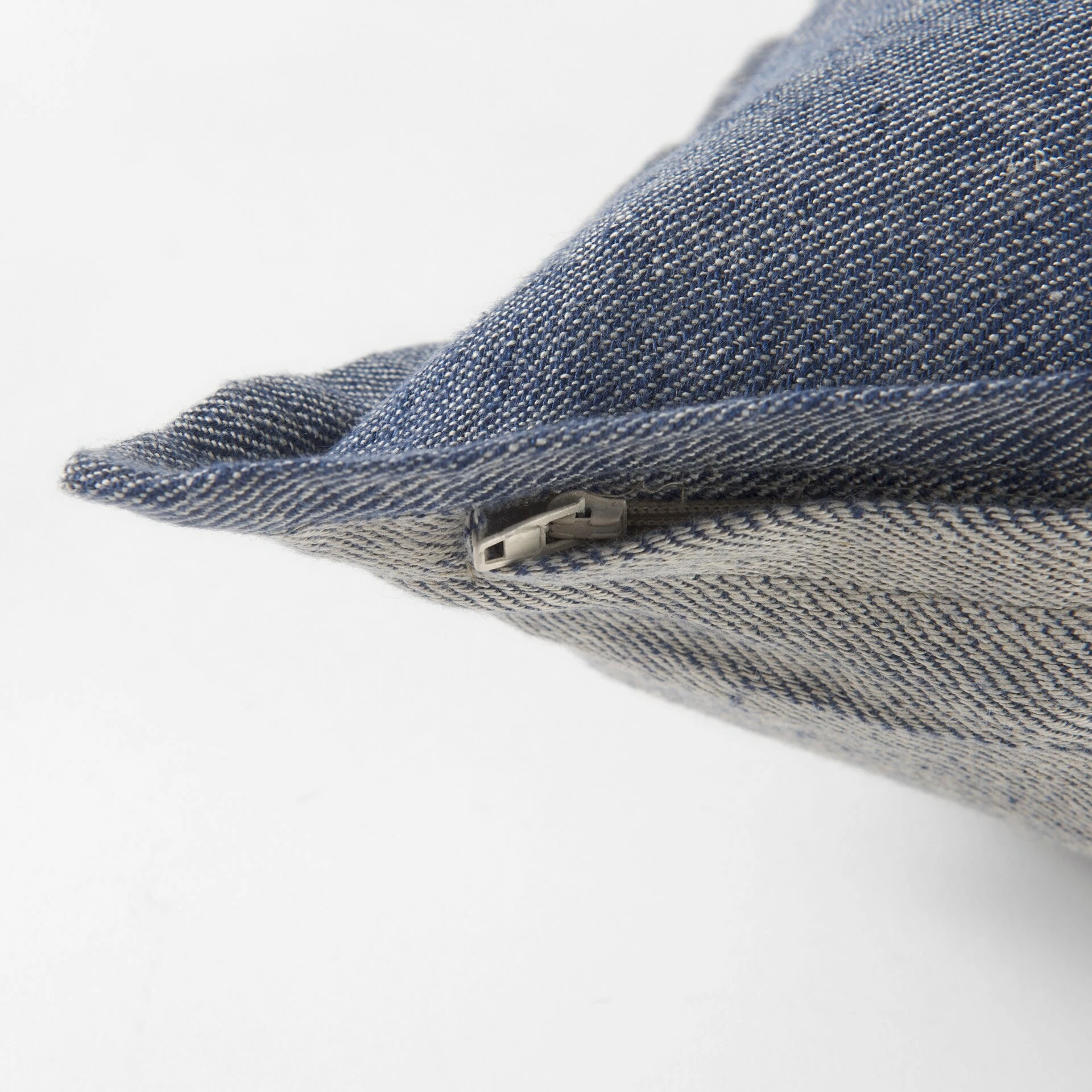 Promo โค๏ธ Mercana Aubrielle Gray & Blue Fabric Pillow Cover ๐ - Image 8