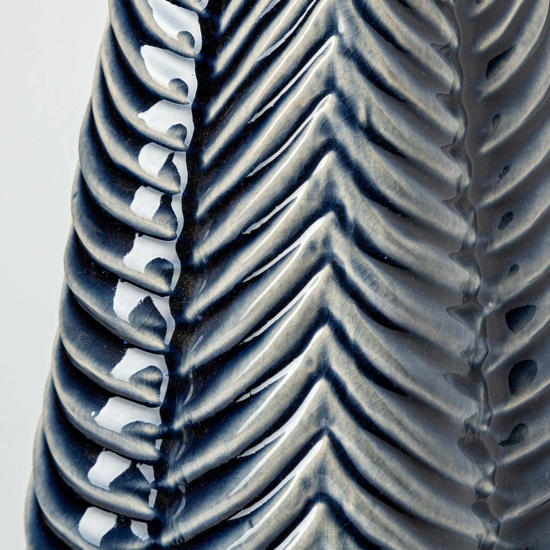 Cheapest ๐ Mercana Bashir I Small Dark Navy Gloss Ceramic Vase ๐ - Image 12