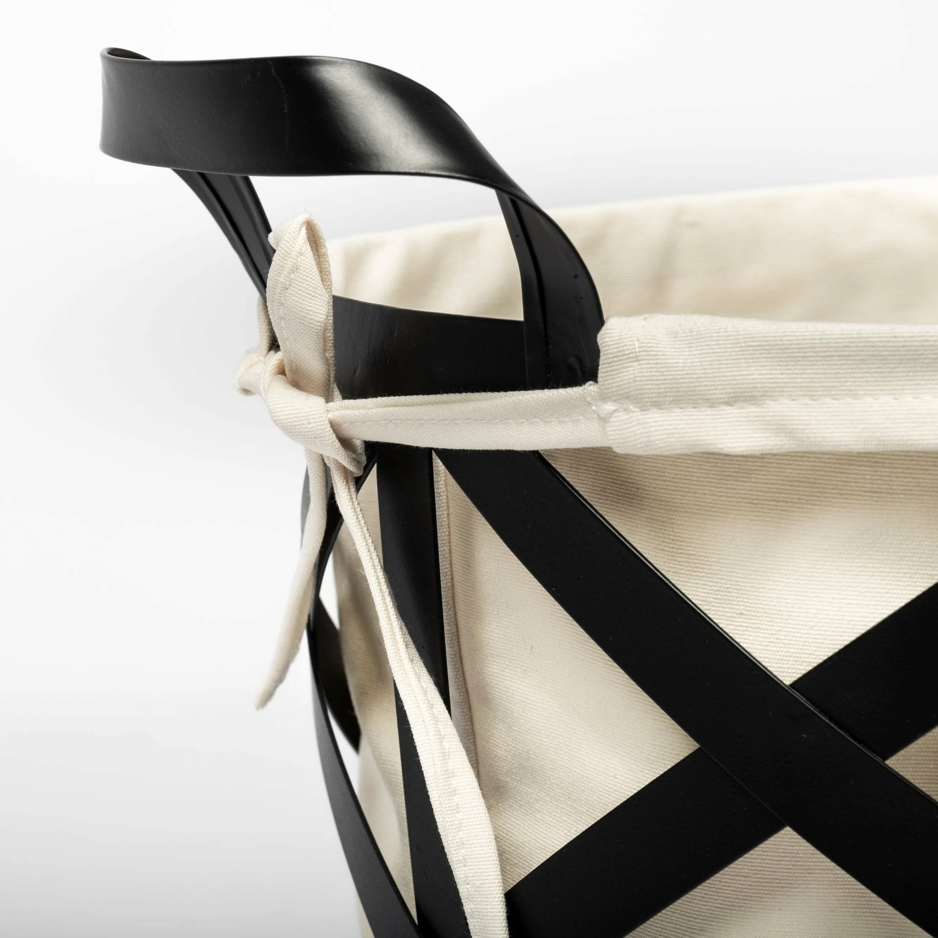 Cheapest โจ Mercana Liya 18L X 15W Black Metal Basket With Cream Fabric Liner ๐ - Image 4