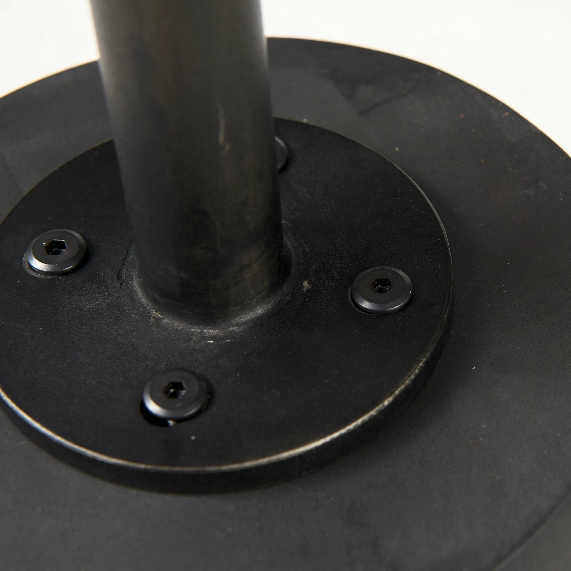 Brand new π Mercana Maxwell Dark Brown Wood W/Black Metal Pedestal Round Side Table π₯ - Image 7