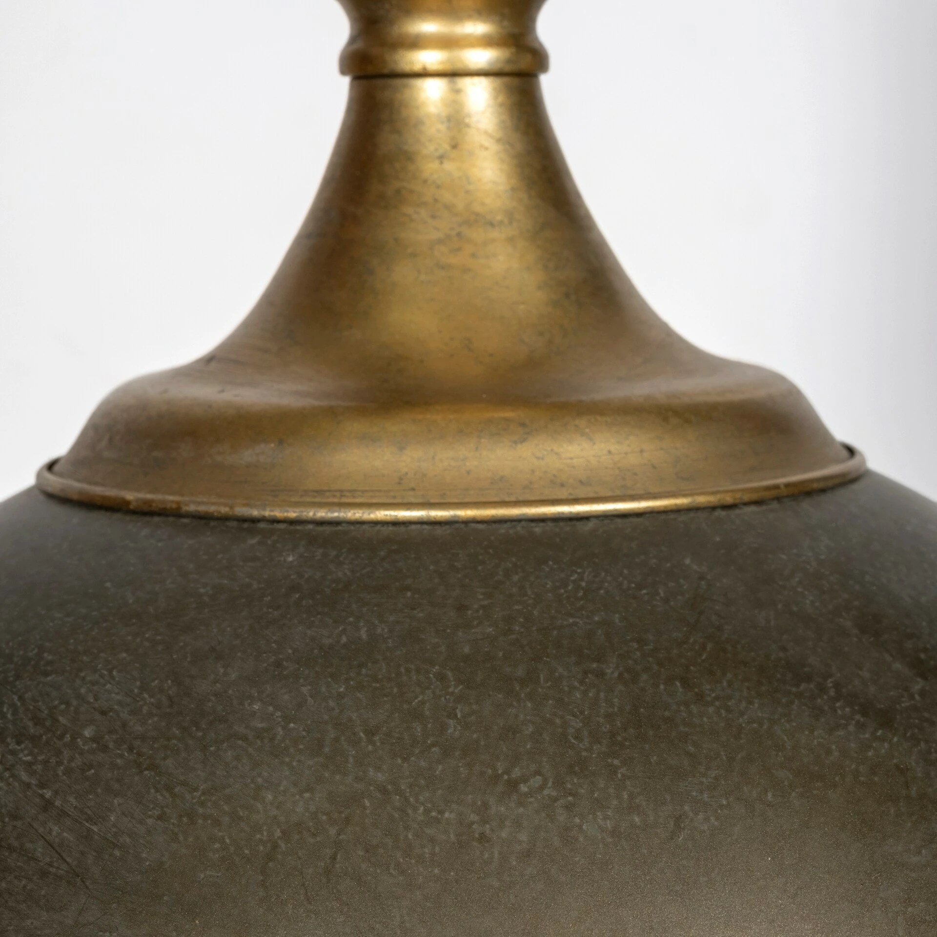 Best reviews of ๐ฏ Mercana Capsa Antique Gold & Silver Toned Metal Dome Pendant Light - 17"W X 17"D X 29"H ๐ฏ - Image 7