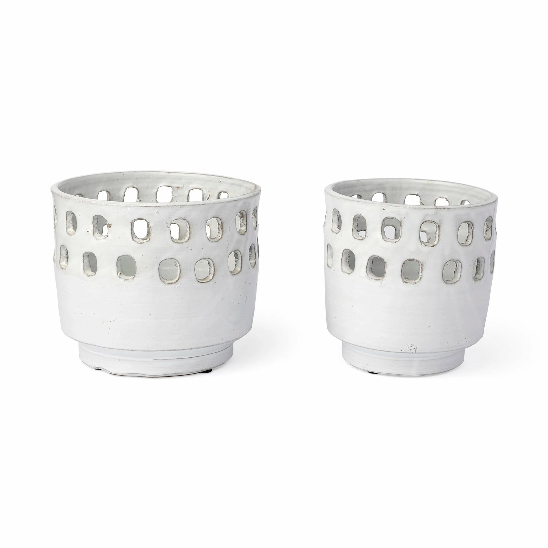 Promo ๐คฉ Mercana Larissa White Ceramic Hollow Pattern Vases, Set Of Two - 6.5"W X 6.5"D X 7"H ๐