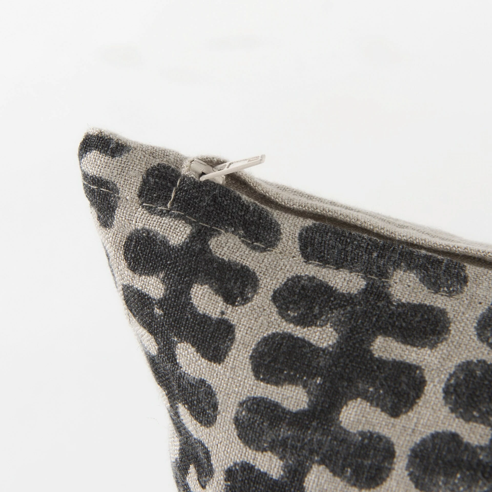 Buy 🧨 Mercana Miriam 13L X 21W Beige And Black Fabric Ikat Patterned Decorative Pillow Cover ✨ - Image 8