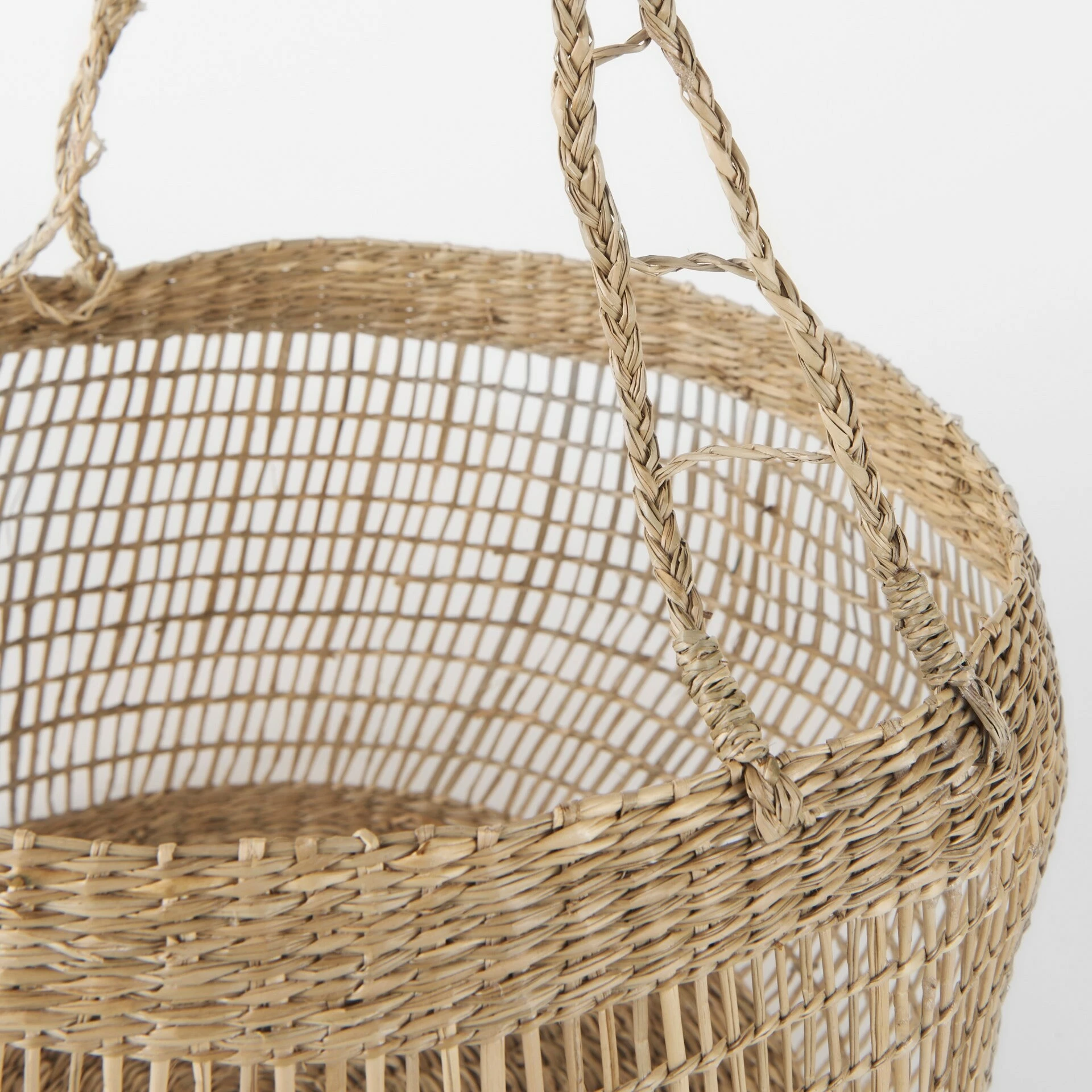 Best deal 𧨠Mercana Nova 15.0L X 15.0W X 9.4H (Set Of 2) Light Brown Seagrass Woven Round Basket W/ Long Handle π - Image 6