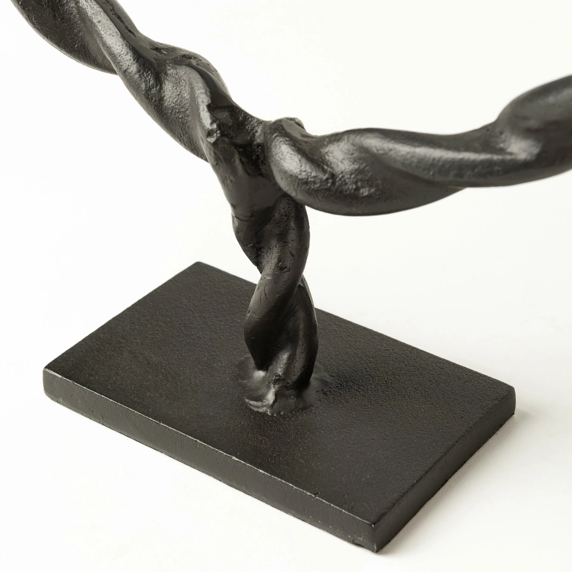 Wholesale โค๏ธ Mercana Rizwan (Large) Black Aluminum Braided Circular Object ๐ - Image 15