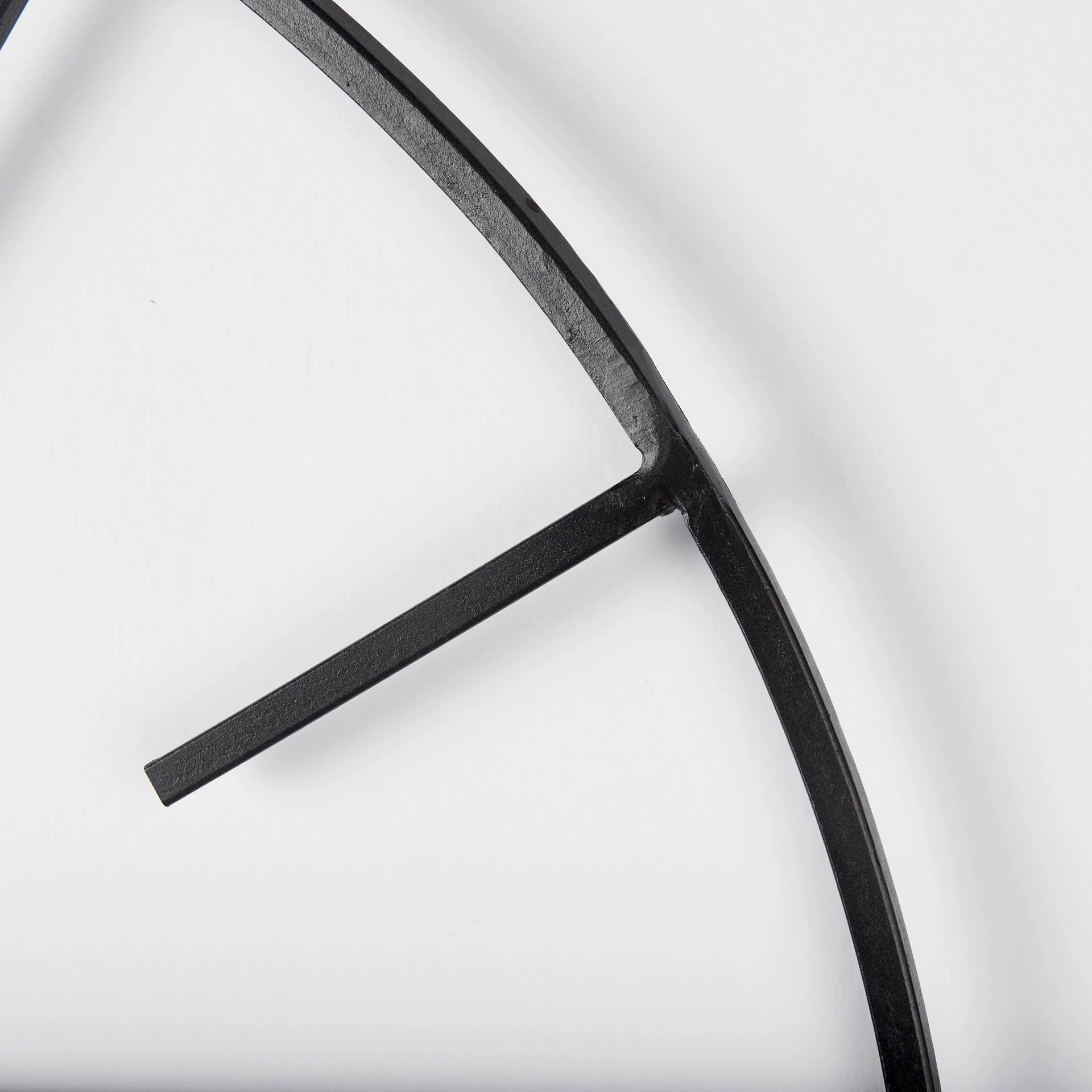 Budget โ Mercana Roman 36" Round Oversize Industrial Wall Clock - 36"W X 36"H X 2"D ๐ - Image 5