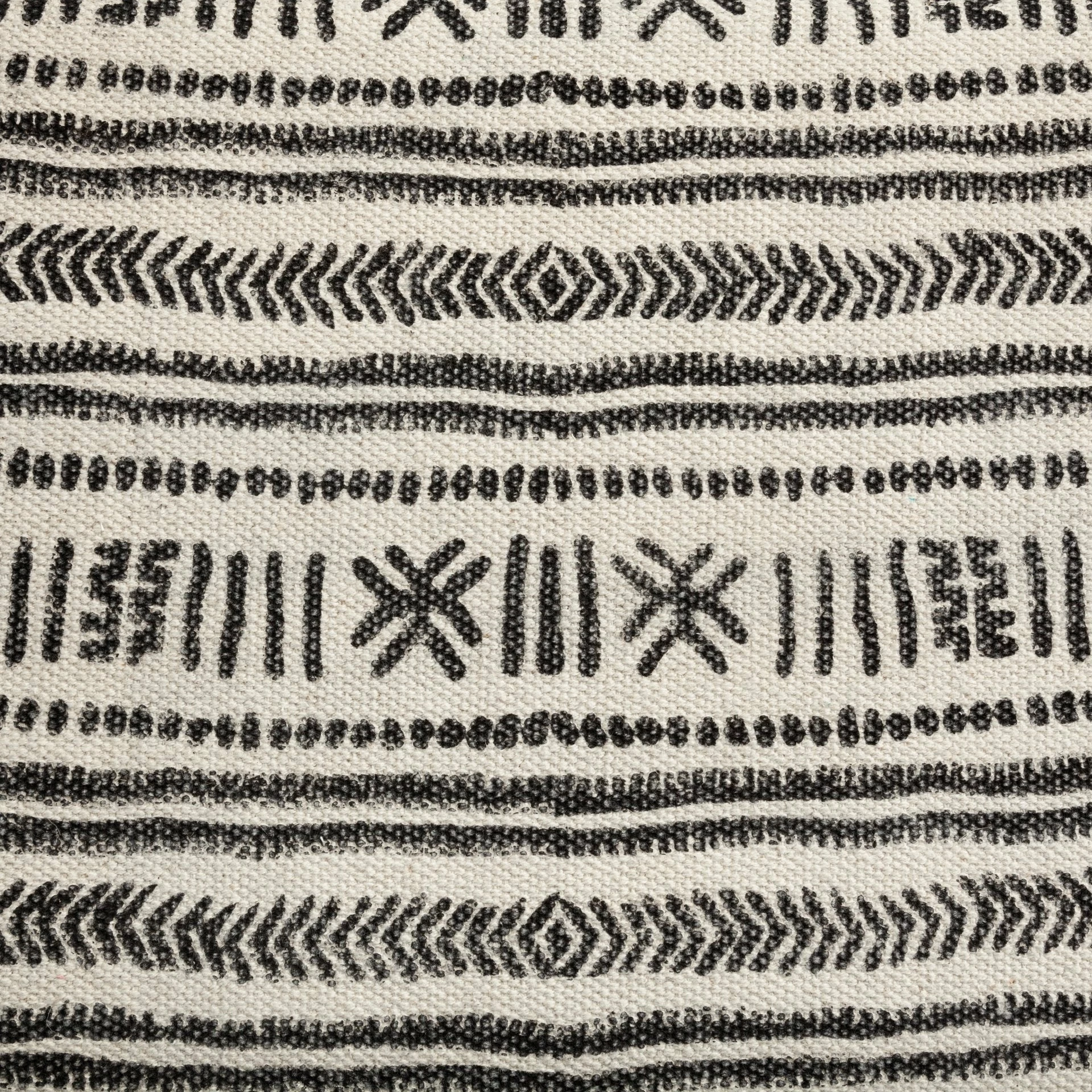 Promo โค๏ธ Mercana Solis Black & Cream Upholstered Patterned Seat Accent Bench Beige And Black ๐ - Image 10